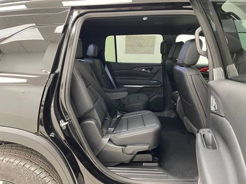 New 2026 Chevrolet Traverse Z71 w/ Driver Confidence Package image 13