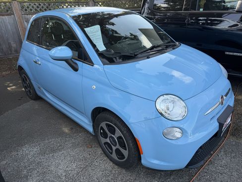 Used 2016 FIAT 500 e FWD image 1