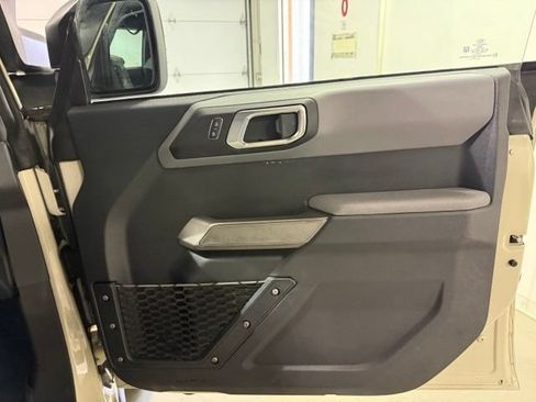 Used 2022 Ford Bronco Everglades AWD/4WD image 26