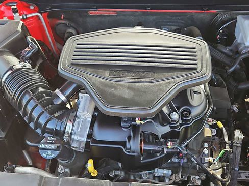 Used 2022 Chevrolet Blazer RS w/ Enhanced Convenience Package FWD image 13