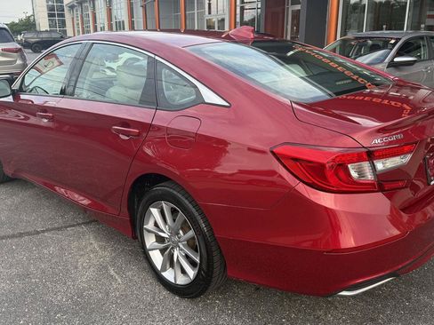 Used 2022 Honda Accord LX image 10