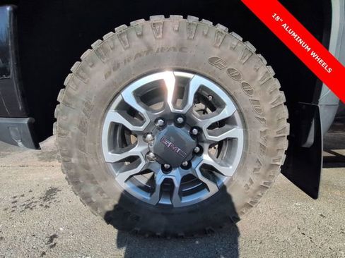 Used 2021 GMC Sierra 2500 AT4 w/ Snow Plow Prep/Camper Package image 32