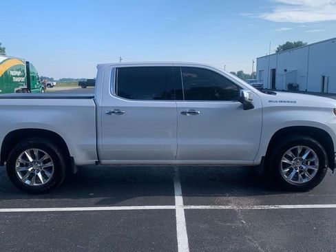 Used 2019 Chevrolet Silverado 1500 LTZ w/ LTZ Premium Package image 8