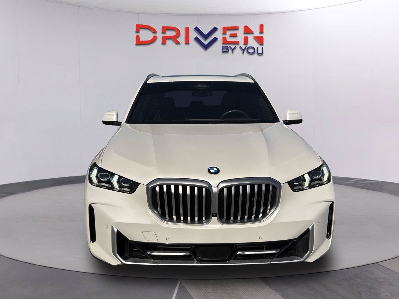 Used 2024 BMW X5 sDrive40i w/ Premium Package RWD image 8