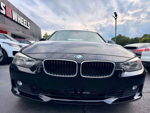 Used 2013 BMW 328i Sedan RWD image 2