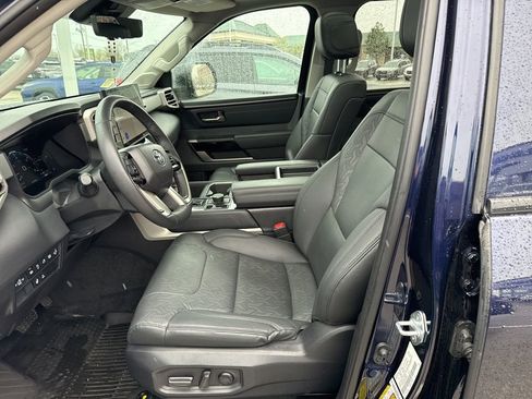 Used 2024 Toyota Tundra Limited image 3