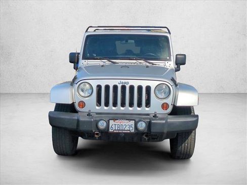 Used 2012 Jeep Wrangler Unlimited Sahara w/ Connectivity Group image 2