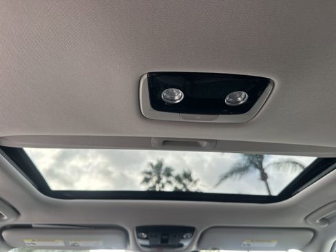 New 2026 Kia Seltos EX image 16