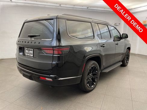 New 2025 Jeep Wagoneer Series II w/ Premium Group I image 4