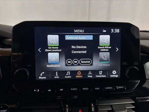 Used 2025 Nissan Pathfinder SL AWD/4WD image 27