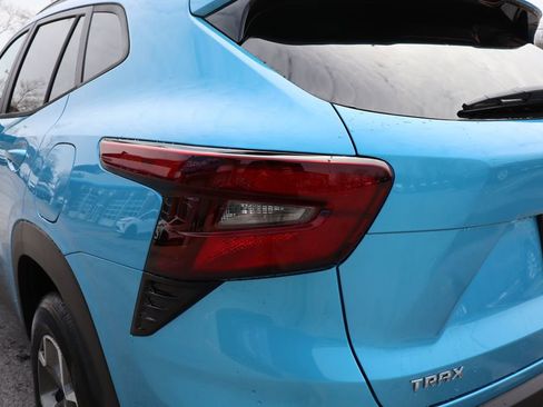 New 2026 Chevrolet Trax LT w/ Driver Confidence Package image 25