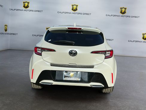 Used 2019 Toyota Corolla XSE image 6