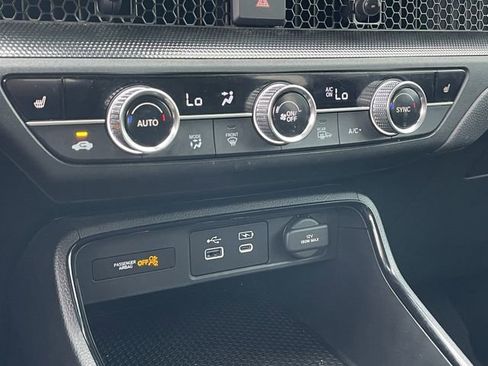 Certified 2025 Honda CR-V EX image 18