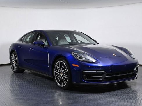 Certified 2023 Porsche Panamera Platinum Edition RWD image 9