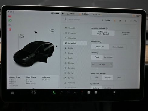 Used 2022 Tesla Model Y Performance image 26