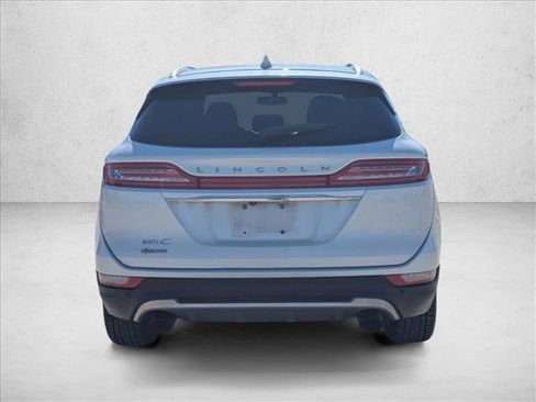 Used 2019 Lincoln MKC Premiere image 6