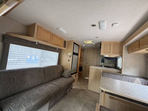Used 2006 Ford E-450 and Econoline 450 RWD image 14