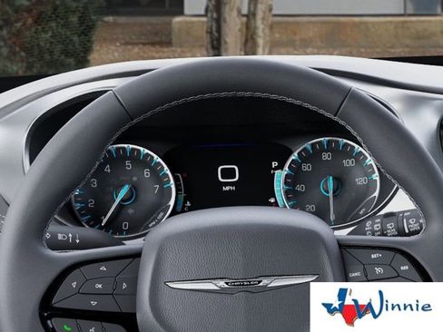 New 2026 Chrysler Pacifica Select image 20