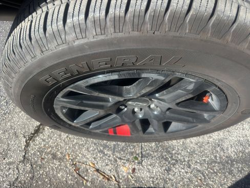 Used 2025 Chevrolet Silverado 1500 RST w/ Redline Edition image 18