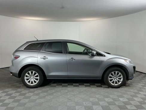 Used 2010 MAZDA CX-7 i Sport w/ Convenience Pkg FWD image 4