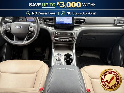 Used 2020 Ford Explorer XLT w/ Equipment Group 202A image 17