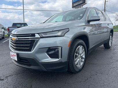 Used 2023 Chevrolet Traverse LT w/ Rear Camera Mirror Package