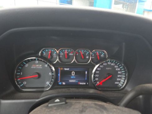 Used 2015 Chevrolet Silverado 2500 LT AWD/4WD image 13