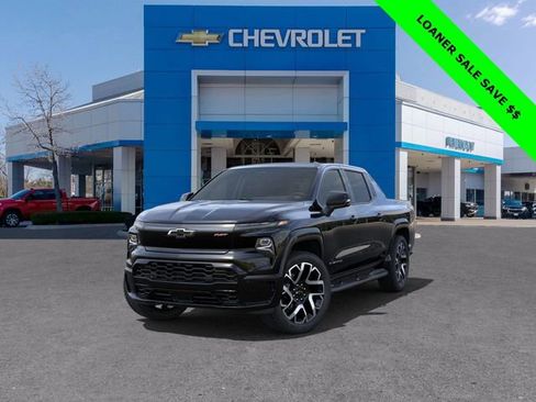 New 2024 Chevrolet Silverado EV RST image 8