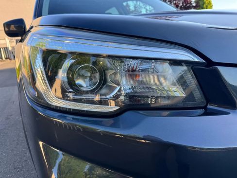 Used 2019 Subaru Forester Premium AWD/4WD image 13