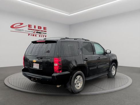 Used 2014 Chevrolet Tahoe LT w/ Luxury Package image 6