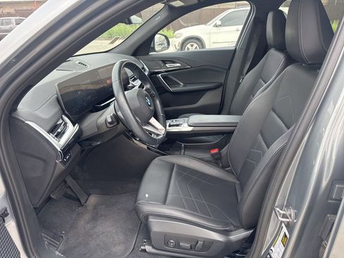 Used 2024 BMW X2 xDrive28i w/ Convenience Package image 16