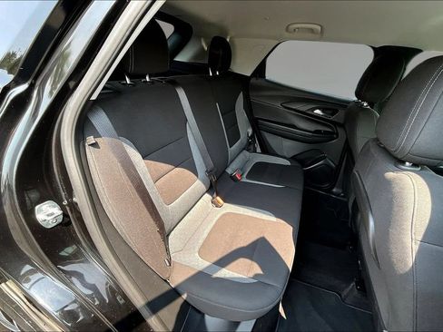 Used 2025 Chevrolet TrailBlazer LT AWD/4WD image 21