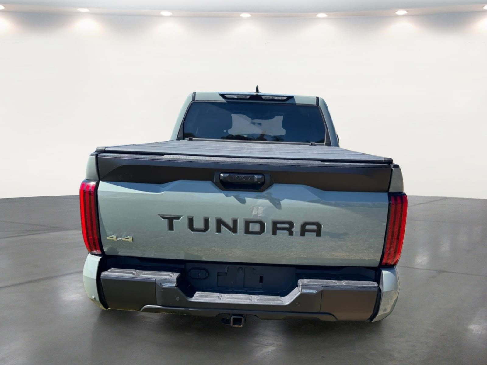 Used 2024 Toyota Tundra SR5 w/ SR5 Premium Package AWD/4WD image 19