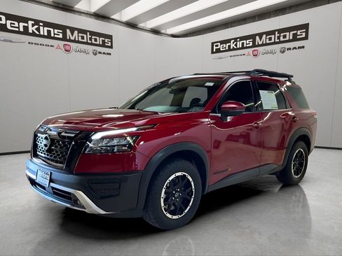 Used 2023 Nissan Pathfinder Rock Creek image 1