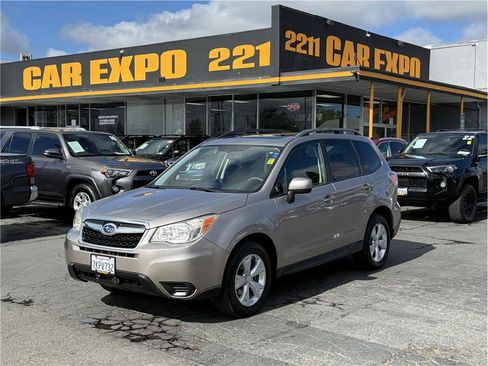 Used 2015 Subaru Forester 2.5i Premium AWD/4WD image 1