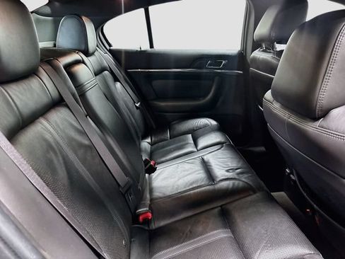 Used 2010 Lincoln MKS FWD image 17
