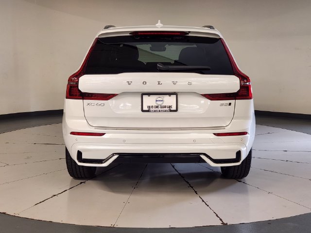 Certified 2026 Volvo XC60 B5 Plus AWD/4WD image 10