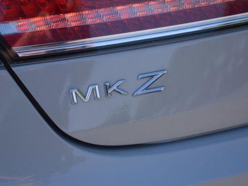 Used 2020 Lincoln MKZ Reserve w/ Elements Package AWD/4WD image 12