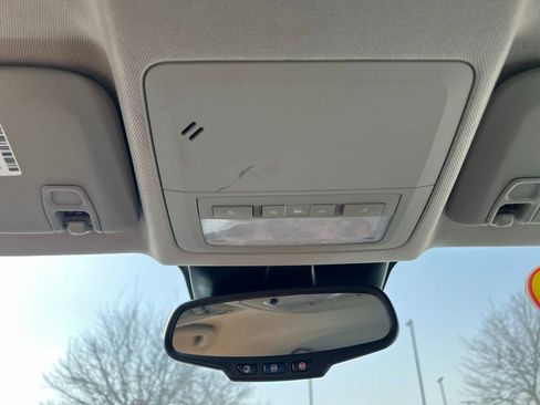 Used 2016 Chevrolet Cruze LT image 32