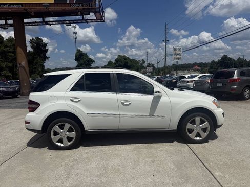 Used 2011 Mercedes-Benz ML 350 2WD image 8