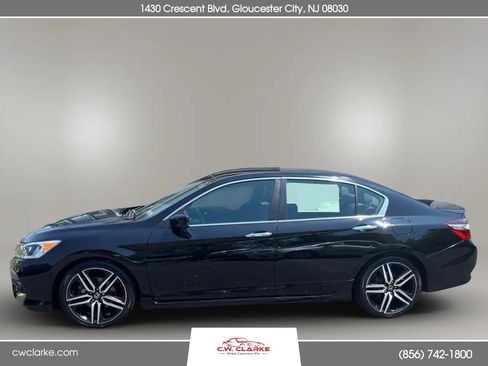 Used 2017 Honda Accord Sport Special Edition image 9