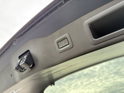 Used 2019 MAZDA CX-5 Touring image 30