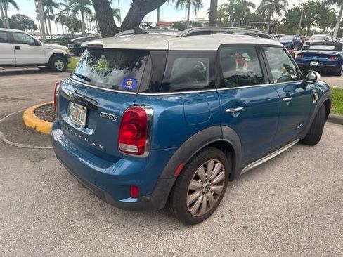 Used 2019 MINI Cooper Countryman SE w/ Convenience Package AWD/4WD image 4