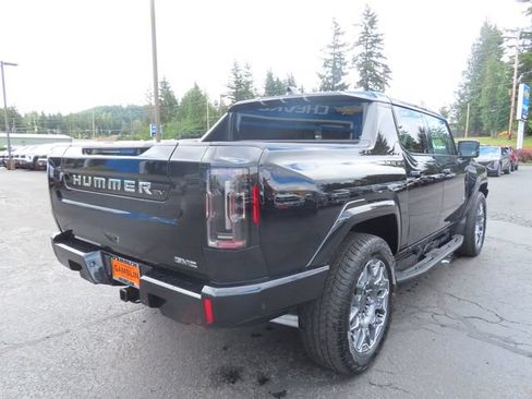 Used 2025 GMC Hummer EV 3X AWD/4WD image 9