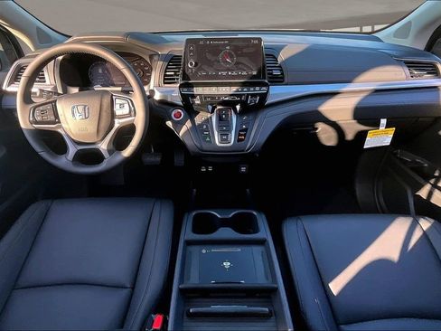 New 2026 Honda Odyssey EX-L image 5