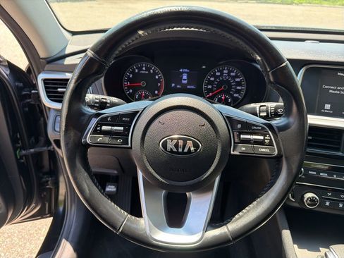 Used 2020 Kia Optima S w/ S Panoramic Sunroof Package FWD image 13