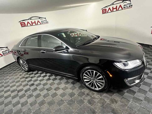 Used 2019 Lincoln MKZ Premiere image 11