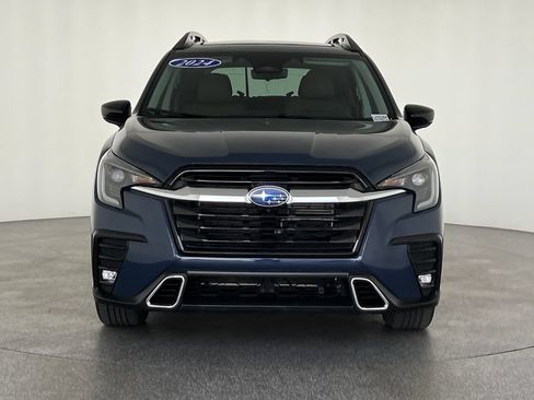 Used 2024 Subaru Ascent Touring AWD/4WD image 10