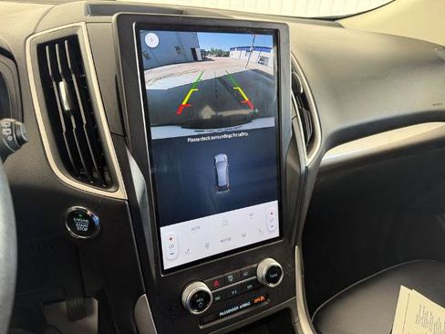 Certified 2024 Ford Edge SEL AWD/4WD image 5
