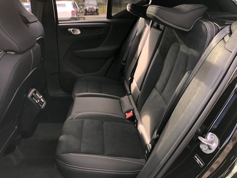 New 2026 Volvo XC40 B5 Ultra w/ Protection Package Premier AWD/4WD image 35